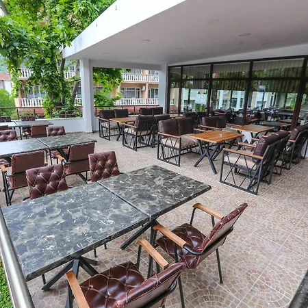 호텔 Thermal Saray & Yalova